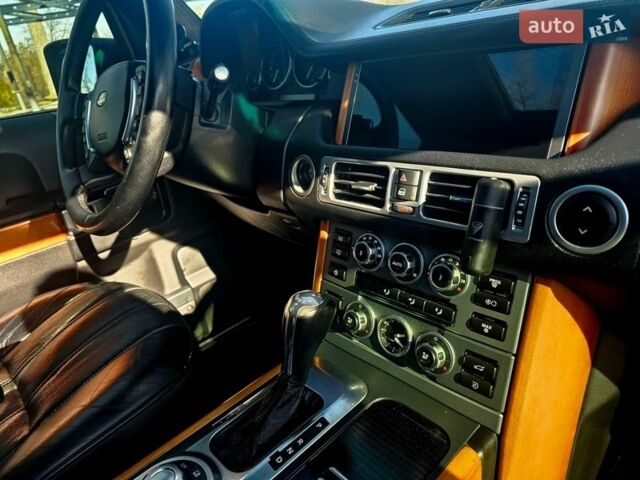 Черный Ленд Ровер Рендж Ровер, объемом двигателя 3.6 л и пробегом 320 тыс. км за 14500 $, фото 7 на Automoto.ua