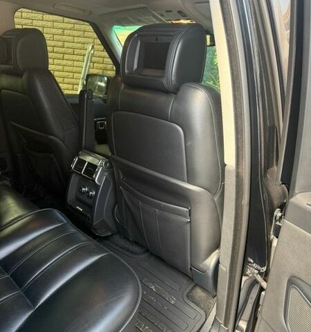 Черный Ленд Ровер Рендж Ровер, объемом двигателя 4.2 л и пробегом 230 тыс. км за 12000 $, фото 10 на Automoto.ua