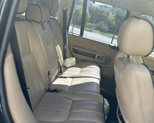 Черный Ленд Ровер Рендж Ровер, объемом двигателя 3.6 л и пробегом 294 тыс. км за 11000 $, фото 7 на Automoto.ua