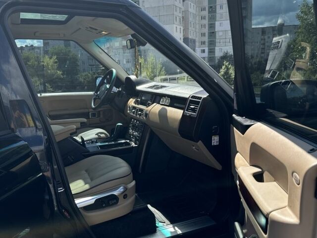 Чорний Ленд Ровер Рендж Ровер, об'ємом двигуна 3.6 л та пробігом 294 тис. км за 11000 $, фото 6 на Automoto.ua