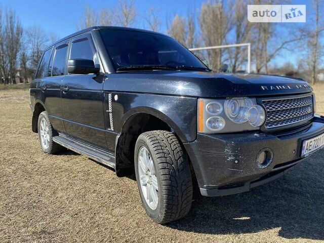 Черный Ленд Ровер Рендж Ровер, объемом двигателя 4.2 л и пробегом 400 тыс. км за 11000 $, фото 2 на Automoto.ua
