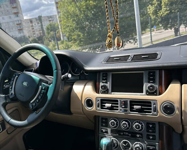 Черный Ленд Ровер Рендж Ровер, объемом двигателя 3.6 л и пробегом 294 тыс. км за 11000 $, фото 9 на Automoto.ua