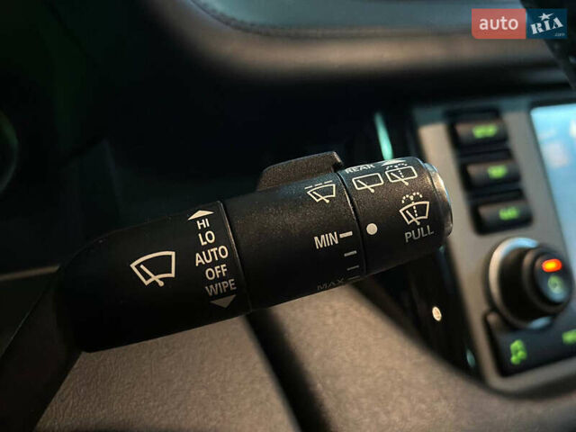 Чорний Ленд Ровер Рендж Ровер, об'ємом двигуна 4.2 л та пробігом 150 тис. км за 13700 $, фото 47 на Automoto.ua