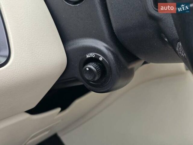 Черный Ленд Ровер Рендж Ровер, объемом двигателя 4.2 л и пробегом 240 тыс. км за 7999 $, фото 36 на Automoto.ua