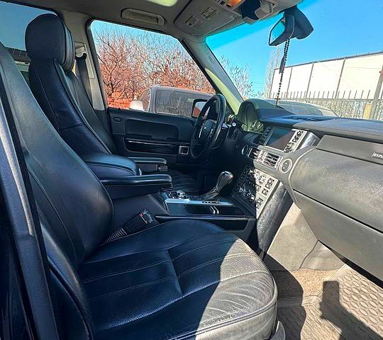 Черный Ленд Ровер Рендж Ровер, объемом двигателя 4.2 л и пробегом 225 тыс. км за 11500 $, фото 7 на Automoto.ua