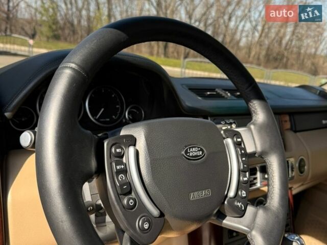 Чорний Ленд Ровер Рендж Ровер, об'ємом двигуна 3.63 л та пробігом 251 тис. км за 13500 $, фото 20 на Automoto.ua
