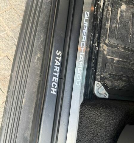 Черный Ленд Ровер Рендж Ровер, объемом двигателя 4.2 л и пробегом 230 тыс. км за 12000 $, фото 15 на Automoto.ua