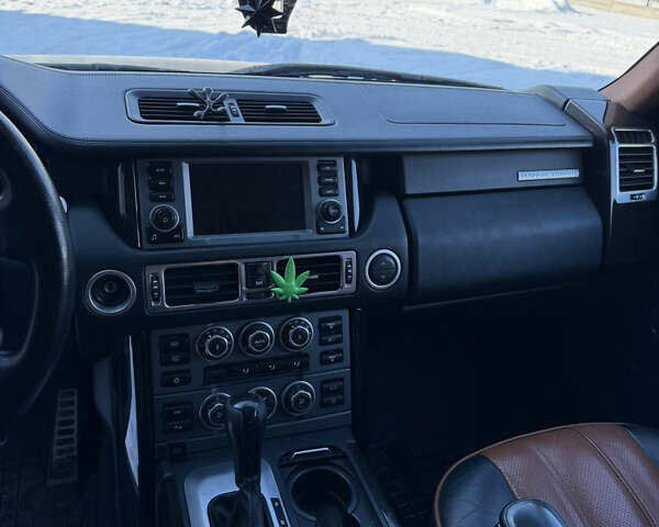 Черный Ленд Ровер Рендж Ровер, объемом двигателя 4.2 л и пробегом 285 тыс. км за 11777 $, фото 11 на Automoto.ua