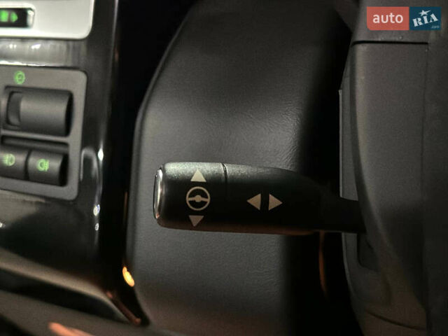 Чорний Ленд Ровер Рендж Ровер, об'ємом двигуна 4.2 л та пробігом 150 тис. км за 13700 $, фото 49 на Automoto.ua