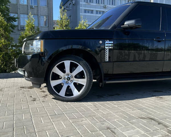 Чорний Ленд Ровер Рендж Ровер, об'ємом двигуна 4.2 л та пробігом 250 тис. км за 15000 $, фото 10 на Automoto.ua