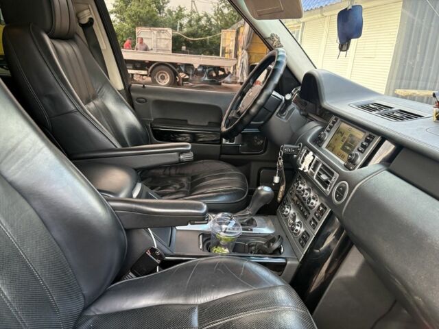 Чорний Ленд Ровер Рендж Ровер, об'ємом двигуна 3.6 л та пробігом 253 тис. км за 6500 $, фото 5 на Automoto.ua