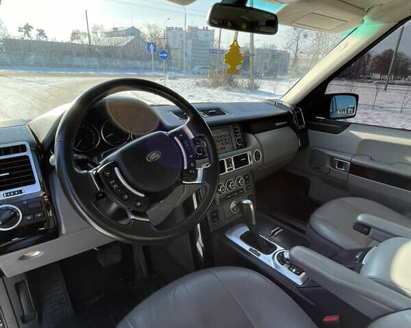 Черный Ленд Ровер Рендж Ровер, объемом двигателя 3.6 л и пробегом 232 тыс. км за 13200 $, фото 12 на Automoto.ua