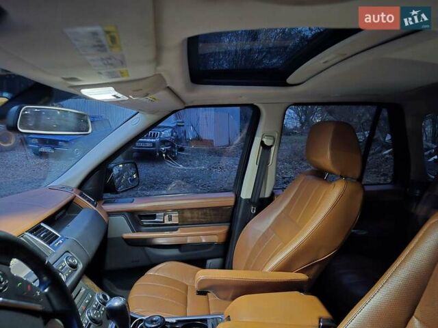 Ленд Ровер Рендж Ровер 2008 в Киеве на Automoto.ua Черный Ленд Ровер Рендж Ровер, объемом двигателя 3 л и пробегом 170 тыс. км за 16000 $, фото 12 на Automoto.ua