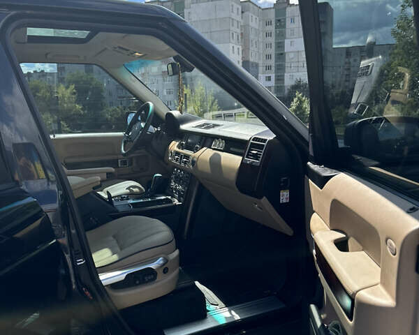 Черный Ленд Ровер Рендж Ровер, объемом двигателя 3.6 л и пробегом 294 тыс. км за 11000 $, фото 8 на Automoto.ua