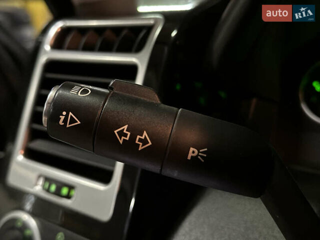 Черный Ленд Ровер Рендж Ровер, объемом двигателя 4.2 л и пробегом 245 тыс. км за 18500 $, фото 51 на Automoto.ua