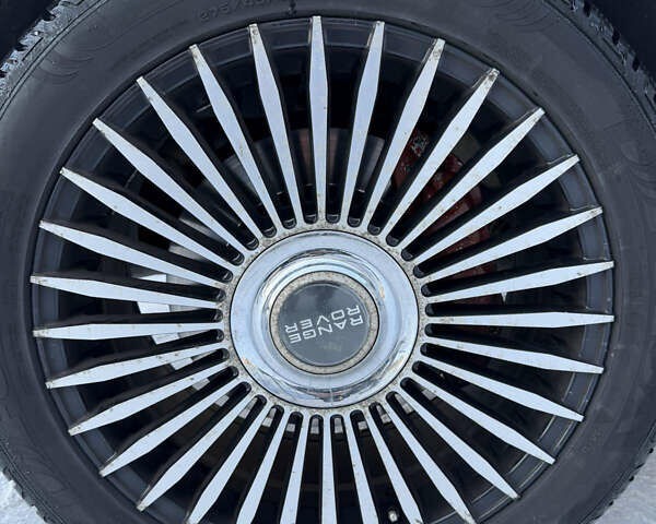 Черный Ленд Ровер Рендж Ровер, объемом двигателя 4.2 л и пробегом 285 тыс. км за 11777 $, фото 7 на Automoto.ua