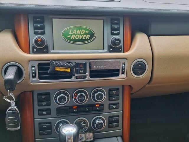 Черный Ленд Ровер Рендж Ровер, объемом двигателя 3.6 л и пробегом 475 тыс. км за 13000 $, фото 4 на Automoto.ua