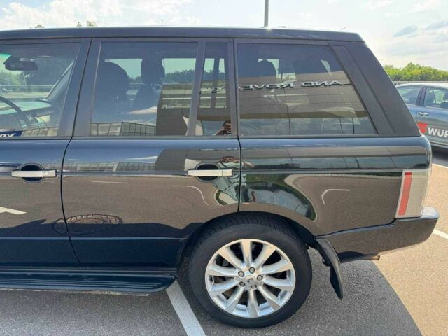 Ленд Ровер Рендж Ровер 2008 в Киеве на Automoto.ua Черный Ленд Ровер Рендж Ровер, объемом двигателя 4.2 л и пробегом 254 тыс. км за 10900 $, фото 10 на Automoto.ua