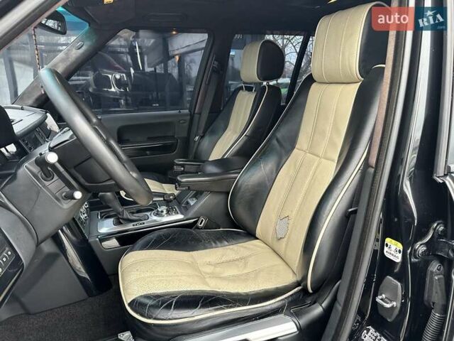 Чорний Ленд Ровер Рендж Ровер, об'ємом двигуна 4.2 л та пробігом 239 тис. км за 11900 $, фото 14 на Automoto.ua