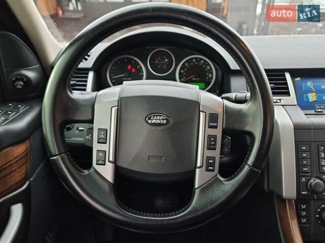 Чорний Ленд Ровер Рендж Ровер, об'ємом двигуна 4.2 л та пробігом 145 тис. км за 11999 $, фото 70 на Automoto.ua