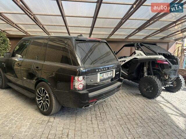 Черный Ленд Ровер Рендж Ровер, объемом двигателя 4.2 л и пробегом 230 тыс. км за 12000 $, фото 12 на Automoto.ua