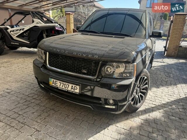 Черный Ленд Ровер Рендж Ровер, объемом двигателя 4.2 л и пробегом 230 тыс. км за 12000 $, фото 4 на Automoto.ua