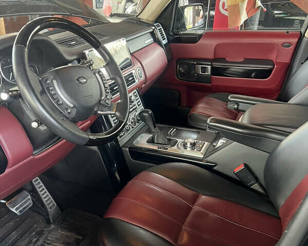 Чорний Ленд Ровер Рендж Ровер, об'ємом двигуна 4.2 л та пробігом 250 тис. км за 15000 $, фото 26 на Automoto.ua