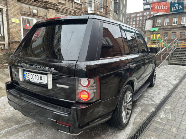 Чорний Ленд Ровер Рендж Ровер, об'ємом двигуна 4.2 л та пробігом 270 тис. км за 10500 $, фото 16 на Automoto.ua
