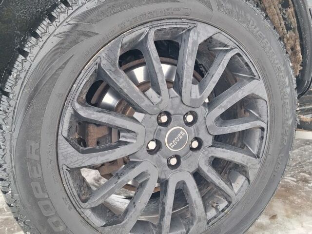 Черный Ленд Ровер Рендж Ровер, объемом двигателя 3.6 л и пробегом 475 тыс. км за 13000 $, фото 11 на Automoto.ua