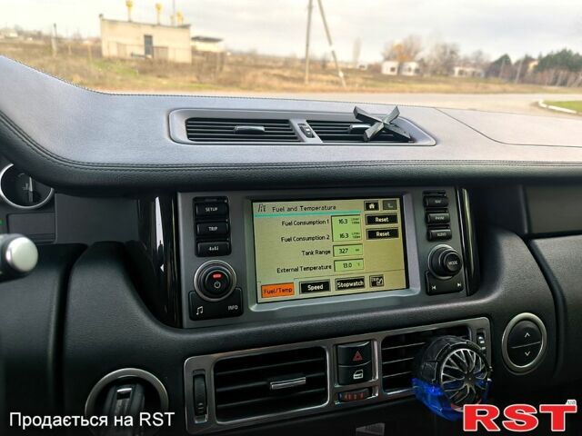 Черный Ленд Ровер Рендж Ровер, объемом двигателя 4.2 л и пробегом 195 тыс. км за 12800 $, фото 6 на Automoto.ua