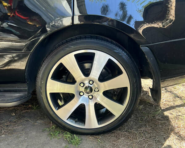 Чорний Ленд Ровер Рендж Ровер, об'ємом двигуна 4.2 л та пробігом 250 тис. км за 15000 $, фото 18 на Automoto.ua