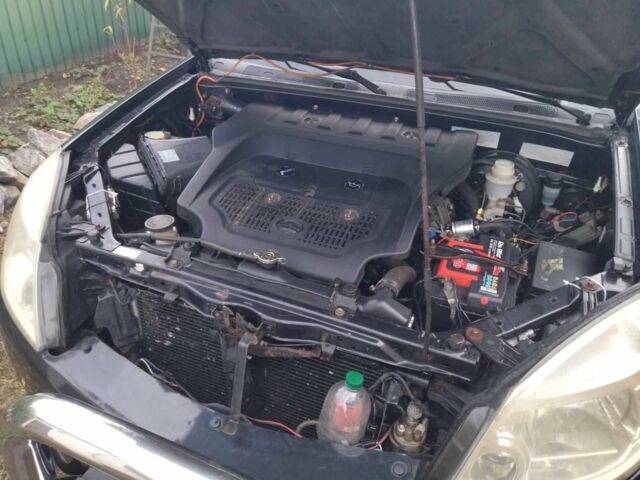 Чорний Ленд Ровер Рендж Ровер, об'ємом двигуна 2.4 л та пробігом 238 тис. км за 5500 $, фото 1 на Automoto.ua