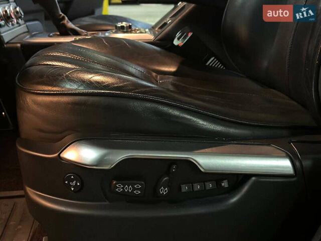 Чорний Ленд Ровер Рендж Ровер, об'ємом двигуна 4.2 л та пробігом 150 тис. км за 13700 $, фото 16 на Automoto.ua