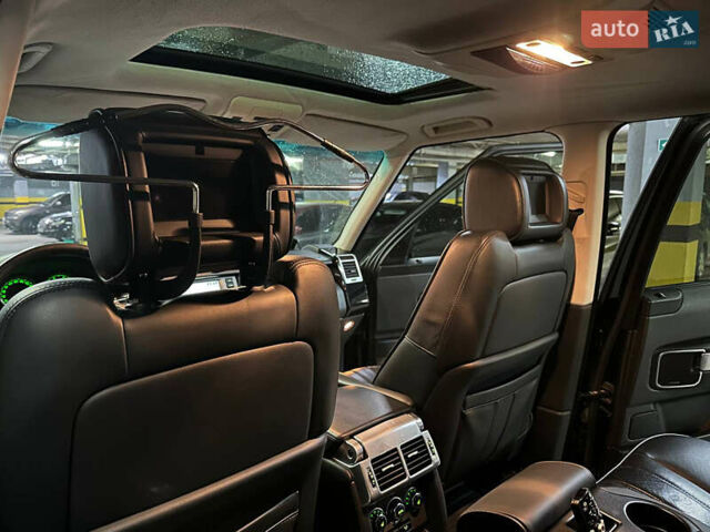 Чорний Ленд Ровер Рендж Ровер, об'ємом двигуна 4.2 л та пробігом 150 тис. км за 13700 $, фото 23 на Automoto.ua