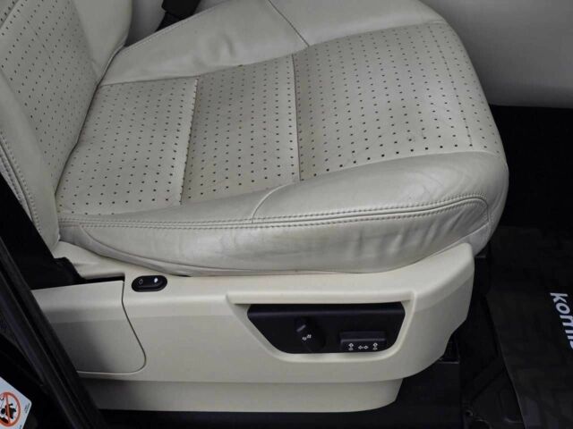 Черный Ленд Ровер Рендж Ровер, объемом двигателя 4.2 л и пробегом 240 тыс. км за 7999 $, фото 14 на Automoto.ua