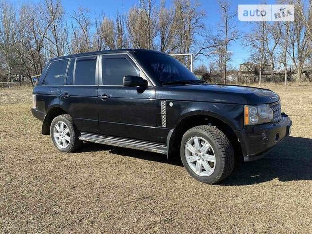 Черный Ленд Ровер Рендж Ровер, объемом двигателя 4.2 л и пробегом 400 тыс. км за 11000 $, фото 7 на Automoto.ua