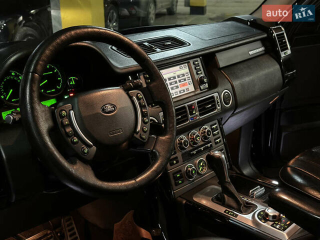 Черный Ленд Ровер Рендж Ровер, объемом двигателя 4.2 л и пробегом 245 тыс. км за 18500 $, фото 12 на Automoto.ua