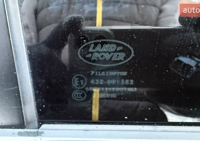 Черный Ленд Ровер Рендж Ровер, объемом двигателя 4.4 л и пробегом 293 тыс. км за 12400 $, фото 16 на Automoto.ua