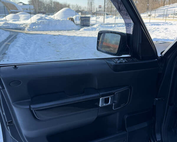 Черный Ленд Ровер Рендж Ровер, объемом двигателя 4.2 л и пробегом 285 тыс. км за 11777 $, фото 8 на Automoto.ua