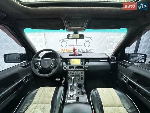 Чорний Ленд Ровер Рендж Ровер, об'ємом двигуна 4.2 л та пробігом 239 тис. км за 11900 $, фото 17 на Automoto.ua
