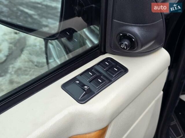 Черный Ленд Ровер Рендж Ровер, объемом двигателя 4.2 л и пробегом 240 тыс. км за 7999 $, фото 33 на Automoto.ua