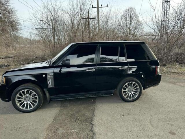 Черный Ленд Ровер Рендж Ровер, объемом двигателя 4.2 л и пробегом 260 тыс. км за 12500 $, фото 8 на Automoto.ua