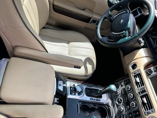 Чорний Ленд Ровер Рендж Ровер, об'ємом двигуна 3.6 л та пробігом 294 тис. км за 11000 $, фото 12 на Automoto.ua