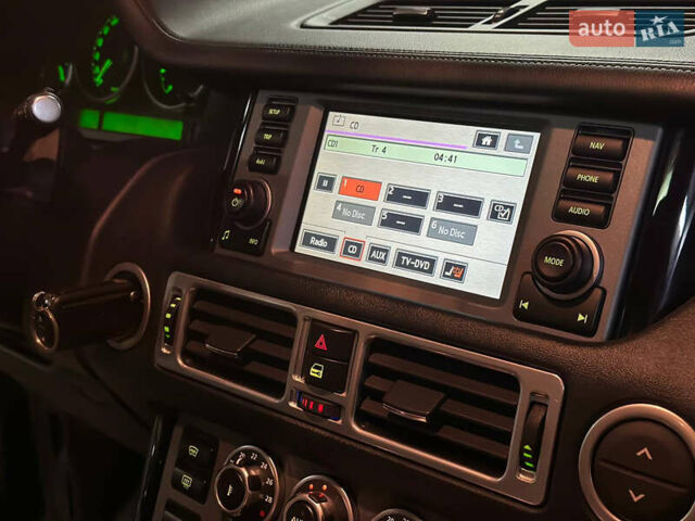 Чорний Ленд Ровер Рендж Ровер, об'ємом двигуна 4.2 л та пробігом 150 тис. км за 13700 $, фото 36 на Automoto.ua