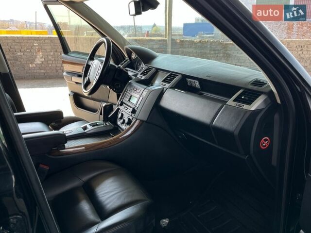 Черный Ленд Ровер Рендж Ровер, объемом двигателя 4.2 л и пробегом 145 тыс. км за 11999 $, фото 31 на Automoto.ua