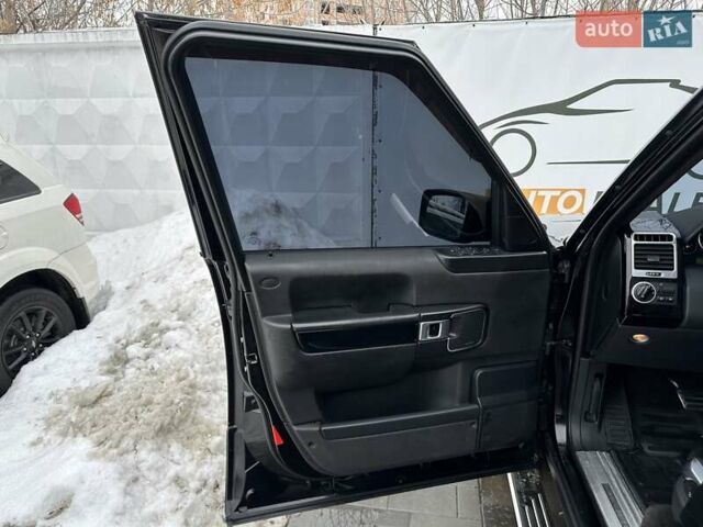 Чорний Ленд Ровер Рендж Ровер, об'ємом двигуна 4.2 л та пробігом 239 тис. км за 11900 $, фото 11 на Automoto.ua