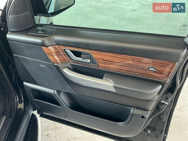 Черный Ленд Ровер Рендж Ровер, объемом двигателя 4.2 л и пробегом 145 тыс. км за 11999 $, фото 30 на Automoto.ua