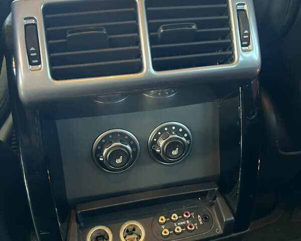 Чорний Ленд Ровер Рендж Ровер, об'ємом двигуна 4.2 л та пробігом 250 тис. км за 15000 $, фото 8 на Automoto.ua