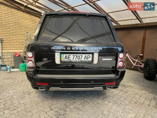 Черный Ленд Ровер Рендж Ровер, объемом двигателя 4.2 л и пробегом 230 тыс. км за 12000 $, фото 11 на Automoto.ua