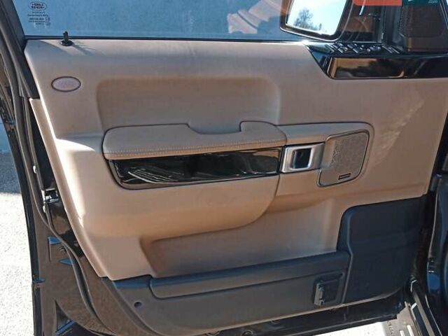 Черный Ленд Ровер Рендж Ровер, объемом двигателя 3.6 л и пробегом 288 тыс. км за 13500 $, фото 14 на Automoto.ua